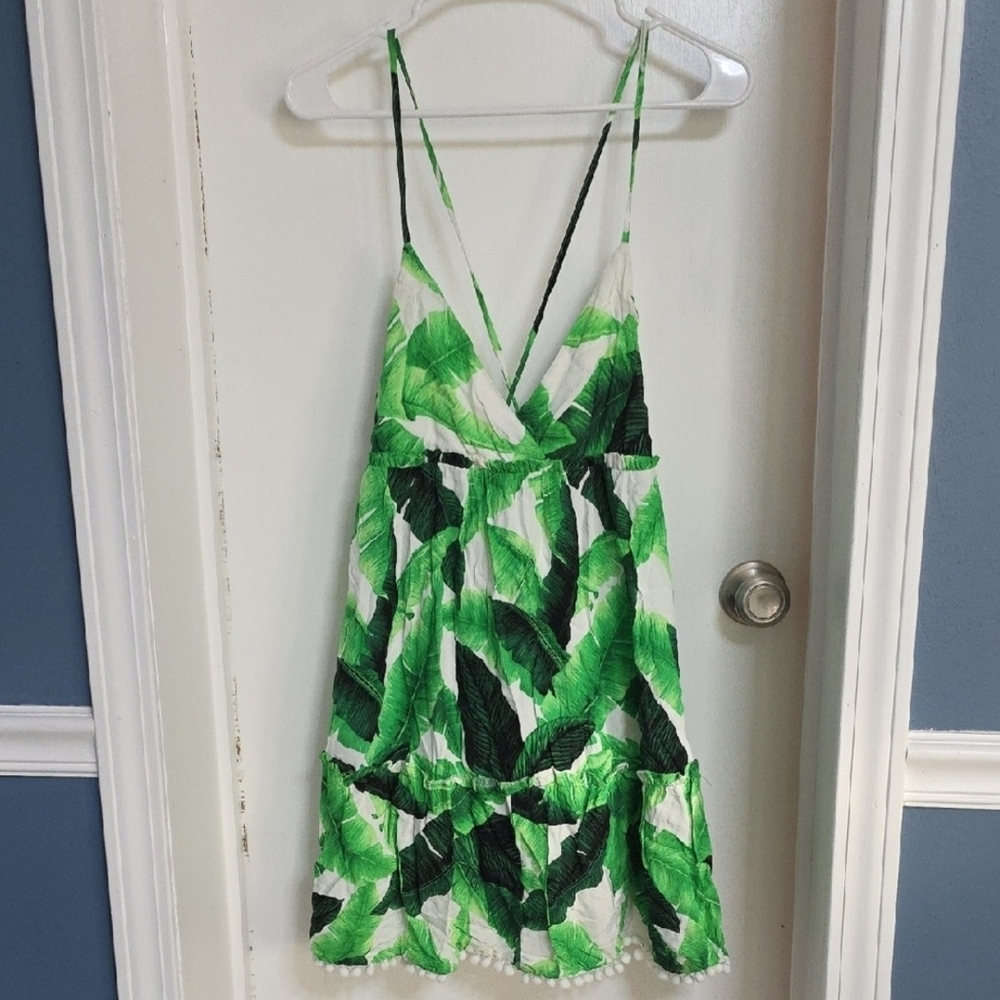 Forever 21 Green Leaf Print Backless Dress